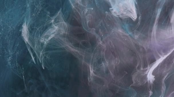 Mgła Woda Atramentowa Magiczne Opary Dym Się Rozprzestrzenia Niebieski Fioletowy — Wideo stockowe