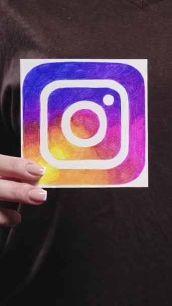 Charkiw Ukraine Mai 2020 Vertikales Video Instagram Symbol Werbung Den — Stockvideo