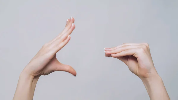 Promessas Vazias Gesto Blá Mulher Mãos Argumentando Mostrando Briga Conflito — Fotografia de Stock