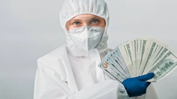 Healthcare Salary Doctor Earnings Female Medical Professional Woman White Ppe — Stock Photo, Image