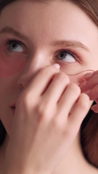 Vertikales Video Erholungsphasen Unter Augen Pflege Aging Behandlung Kosmetik Des — Stockvideo