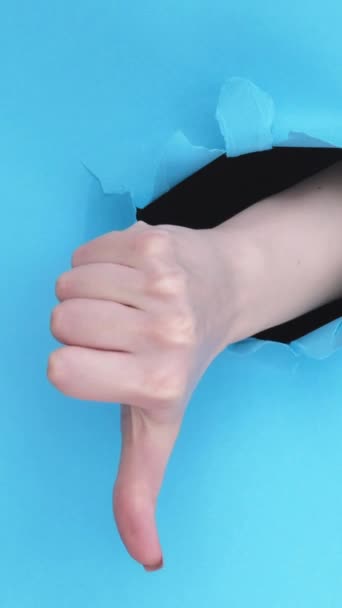 Вертикальне Відео Голосувати Жест Подобається Знак Жіноча Рука Показує Відмову — стокове відео