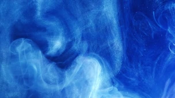 Вертикальне Відео Ефірний Димовий Фон Таємнича Хмара Синьо Біла Фарба — стокове відео