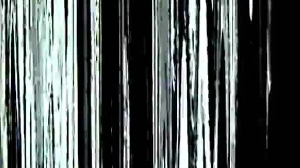 アナログノイズ スタティック グリッチ テレビのスクリーン欠陥 黒い白い実質の歪みの穀物ラインの質のオーバーレイの暗い抽象的な自由なスペースの背景 — ストック動画