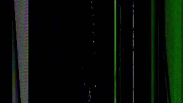模拟噪音 Vhs磁带倒带 深黑抽象自由空间背景下的绿色白色真实晶粒线闪光运动 — 图库视频影像