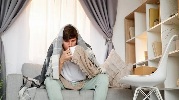 Fever Drink Cold Suffering Virus Disease Sick Exhausted Man Wrapped — Stock Photo, Image