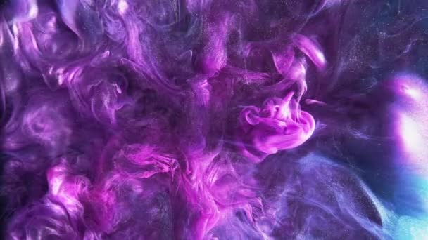 Vernice Goccia Acqua Una Spruzzata Fluido Nube Esplosiva Viola Blu — Video Stock