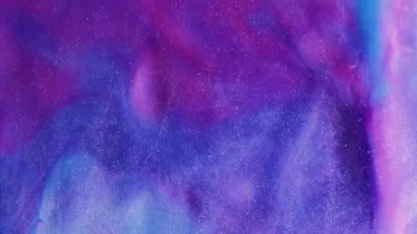 Nuvem Névoa Brilhante Água Com Tinta Vapor Fluorescente Roxo Rosa — Vídeo de Stock