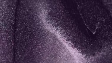 Parlak mürekkep. Parıldayan boya. Bulanık siyah gümüş rengi, ışıldayan parçacıklar parlak lüks sıvı bokeh soyut sanat arka planı döker..