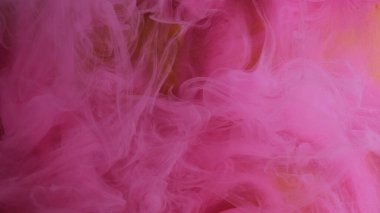 Parlak duman. Sıvı sıçraması çiz. Modern soyut sanat arka planında yüzen pembe renk buharı bulutu parlak parçacıklar doku mürekkebi.