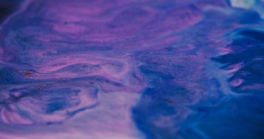 Parlak doku. Görüntü karışımı. Odaklanamayan mor parıldayan parlak akış mermer desen parlak parçacıklar soyut bokeh ışık sanat arka planında hareket ediyorlar.