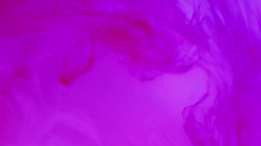 Buhar dalgası. Boya suyu sıçraması. Odaklanmamış neon pembesi, parlayan desen, yüzen sis girdap hareketi, soyut sanat arka planı..