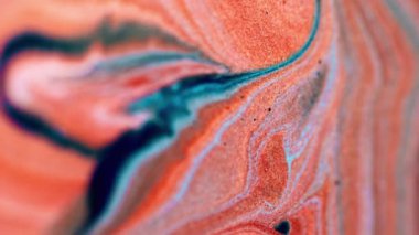 Işıldayan sıvı dalga. Renkli kum. Odaklanmamış kırmızı mavi parlak parçacıklar doku mürekkep katmanları dekoratif soyut sanat arkaplanı döker.