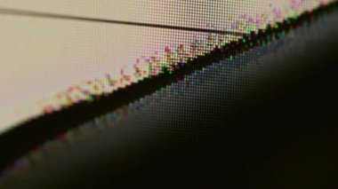 Görüntü bozulur. Kırık ekran. Siyah bölge bulanık parazitli çatlak camlar var. Piksel satırı ile başarısız grunge kipi.