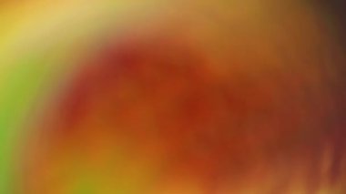 Bulanık gölge örtüsü. Soyut ışık. Odaksız sızıntı, çok renkli yeşil ışınlar, gökkuşağı, ışık yansıması, sanat efekti üzerine ışık yansıması..