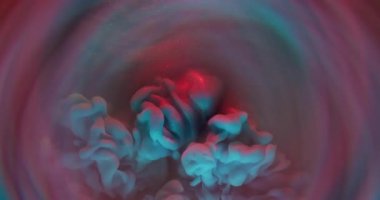 Metalik mürekkep. Parıltı akışı. Parlak bej rengi kırmızı mavi sıvı mistik buhar suyu harmanlıyor. Patlama rengi bulanık sıçrama soyut arkaplan.