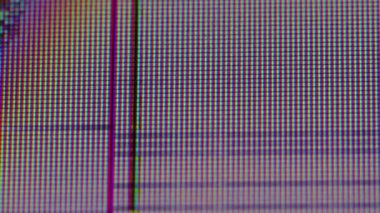 Analog parazit. Hasarlı televizyon. Yanıp sönen arıza yüzeyindeki piksel renk çizgisi. Kırık odaklanmış soyut arkaplan bilgisayar monitörü.