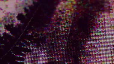 Ekran çizimi. Arıza görüntüsü. Deforme olmuş modern gösteri ekipmanları. Bulanık mürekkep, hasarlı sıvı kristal ekran alanlarının üzerine akar.