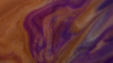 Mermer dök. Bulanık akrilik dökülmesi. Odaklanmamış mor turuncu renk ışıltılı sim desenli boya karışımı sıçrama dalgası soyut sanat arkaplanı.