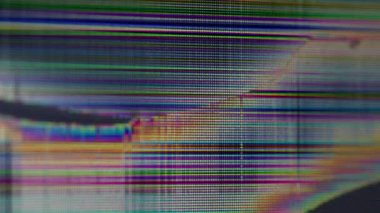 Analog parazit. Ekran hatası. Piksel ızgara renk örgüsü ile bozulmayı göster. Dijital arızanın hasarlı dokusu Odaklanmış gürültü kırılan yüzey.