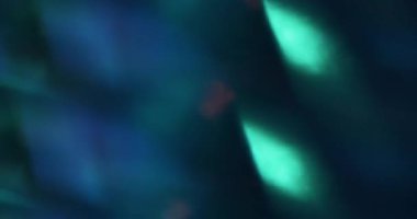 Odaklanamayan parıltı. Çok renkli girdap. Pürüzsüz doku pırıl pırıl lens, bulanık sanat ışığı modern arka planda parlak bir hareket..