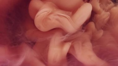 Buhar akışı. Fantezi sıvısı. Şeftali rengi turuncu bej renkli duman dalgası girdapları soyut arkaplan karışımı. Bulanık boya fırtınası suyu çözünüyor.