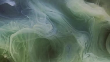 Sis dalgası. Duman karışımı. Bulut girdabı, sıvı boya, gizemli akış gölgesi, soyut arka plan. Su dokusu girdap bulanık akış sızıntısı.