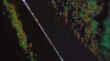 Kırık doku. Hata ekranı. Bilgisayar arkaplanındaki dijital efekt statik görüntü ekranındaki odaksız hasar gürültüsü.