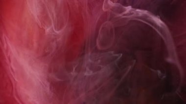 Duman girdabı. Sanat sisi. Kırmızı dalga patlaması sıvı yüzey boyası akışı. Buhar pigmenti parıldıyor soyut gökyüzü fırtınası odaklanmış arka plan.