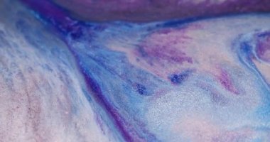 Boya dökülmüş. Su karışımı. Soyut akrilik arka planda yüzen parlak parlak mermer sıvısı..