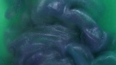 Parıltılı buhar. Sis girdabı. Bulanık, mor, yeşil, kimyasal, kıvrımlı, ışıltılı emülsiyon akışı akrilik soyutlamaya yayılıyor..