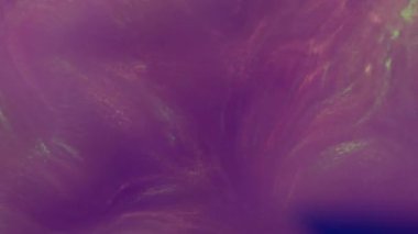 Optik film geçişi. Yansıma merceği bulanıklığı. Renk ayrıştırılmış titreşim karışımı. Gelecekçi mor spektrum efekti soyut arkaplan.