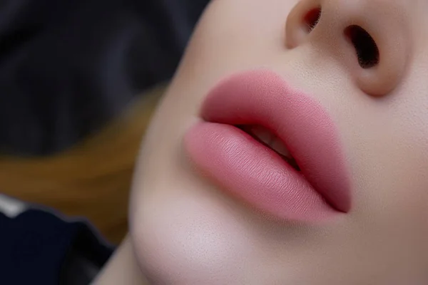 Girl Delicate Lips Permanent Lip Makeup Procedure — Stock Photo, Image