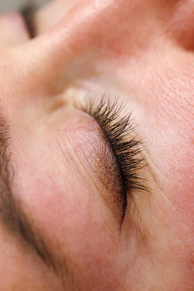 Tattoo Procedure Girl Closed Her Eyes Permanent Make Eyelids Eyelash — Stock Photo, Image