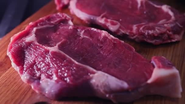 Affettare Carne Tagliere Bistecca Vitello Tenero Taglio Carne — Video Stock