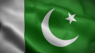 Pakistan bayrağı rüzgarda dalgalanıyor.