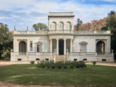 Güzel Sanatlar Müzesi, Juan Manuel Blanes ya da Blanes Müzesi, Montevideo Prado 'da yer almaktadır..