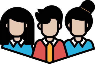 Üç kişi yan yana duruyor. Adam kravat takıyor. Kadının saçı topuz gibi olmuş.