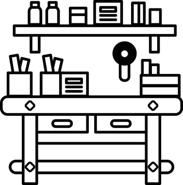 İçinde bir şişe ketçap ve çeşitli malzemeler olan bir mutfak tezgahı.