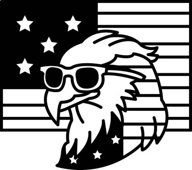 Güneş gözlüğü takan kel bir kartal ve arkasında vatansever bir bayrak. Vatanseverlik kavramı ve rahat, havalı bir tutum.