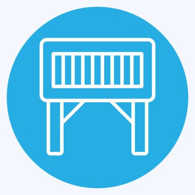 Simge Katlama Masası. Kamp sembolüyle ilgili. Mavi gözlü. Basit dizayn edilebilir. Basit resimleme