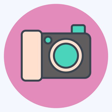 Simgesel Dijital Kamera. Fotoğrafçılık sembolüyle ilgili. renk arkadaşı stili. Basit dizayn edilebilir. Basit resimleme