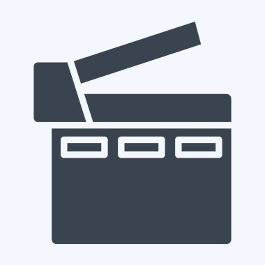 Simge sinematografisi. Podcast sembolüyle ilgili. Kabartma tarzı. Basit dizayn edilebilir. Basit resimleme