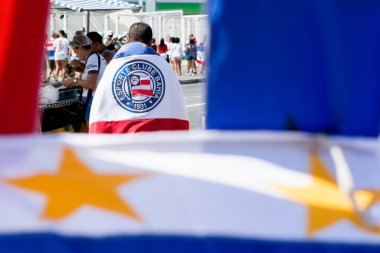 Salvador, Bahia, Brezilya - 1 Nisan 2018: Esporte Clube Bahia taraftarları Fonte Nova Arena 'daki maçtan önce görüldüler. Salvador, Bahia.