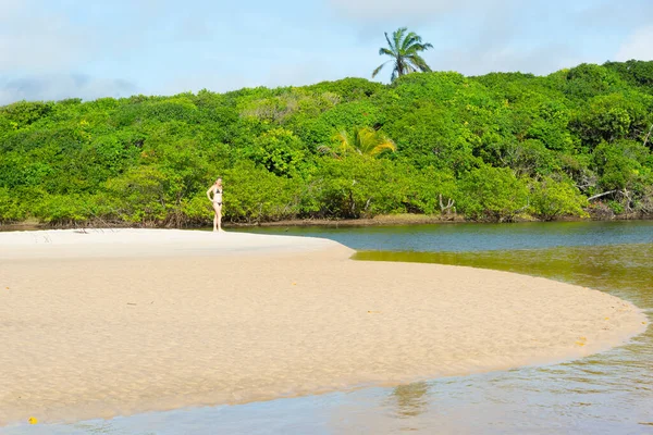 Woman Black Bikini Sand Next Red Water River Green Forest — 图库照片