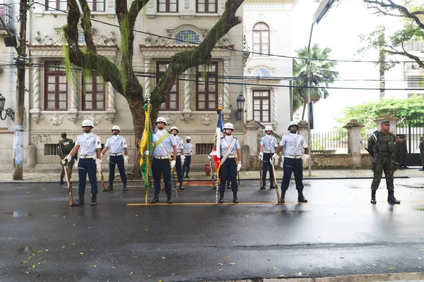 Salvador Bahia Brazylia Września 2022 Aeronautyka Żołnierzy Flagami Stojących Ulicy — Zdjęcie stockowe