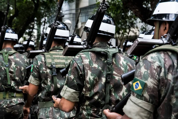 Salvador Bahia Brazil September 2016 Οπίσθια Όψη Των Στρατιωτών Που — Φωτογραφία Αρχείου