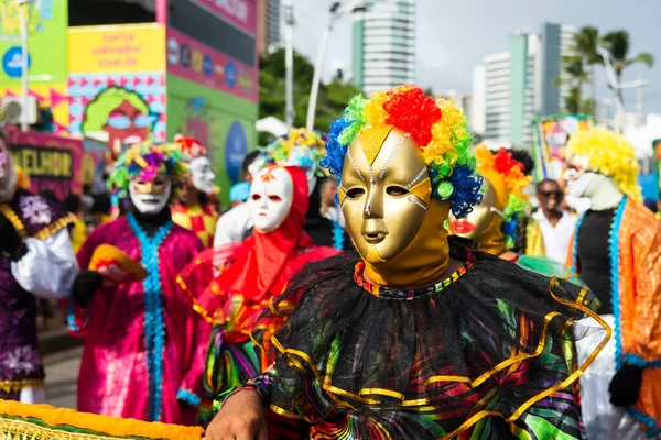 Salvador Bahia Brasil Fevereiro 2023 Pessoas Trajes Máscaras Desfilam Apresentação — Fotografia de Stock