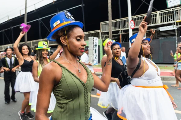 Сальвадор Баия Бразилия Февраля 2023 Года Женщины Счастливо Проходят Парад — стоковое фото