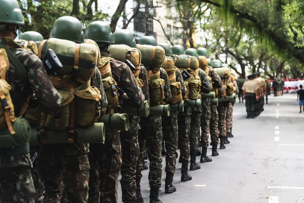 Salvador Bahia Brasil September 2022 Tentara Yang Berdiri Dengan Perlengkapan — Stok Foto